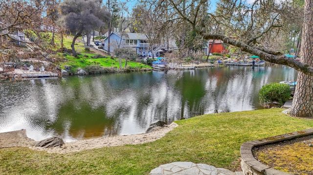13558 Lake Wildwood Drive, Penn Valley, CA 95946