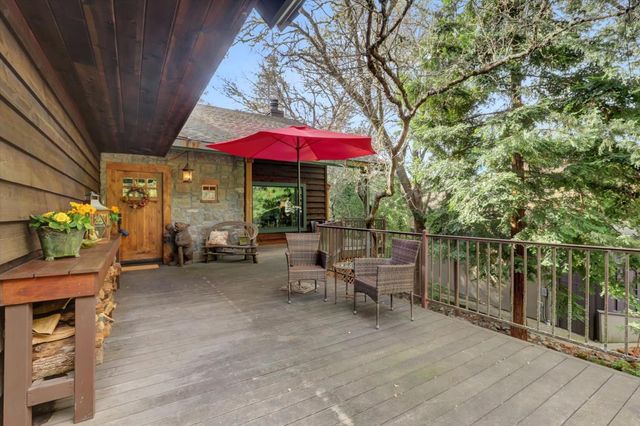 13558 Lake Wildwood Drive, Penn Valley, CA 95946