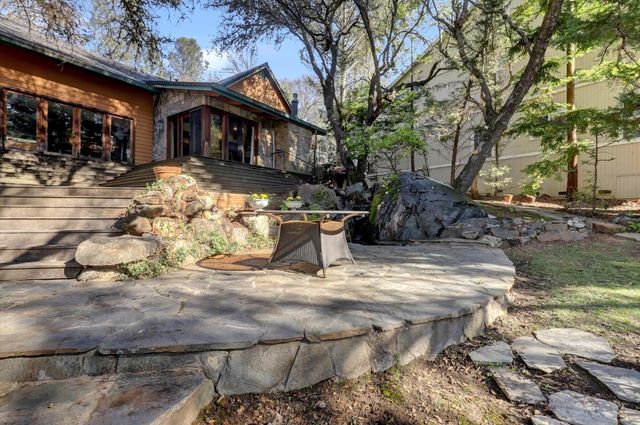 13558 Lake Wildwood Drive, Penn Valley, CA 95946