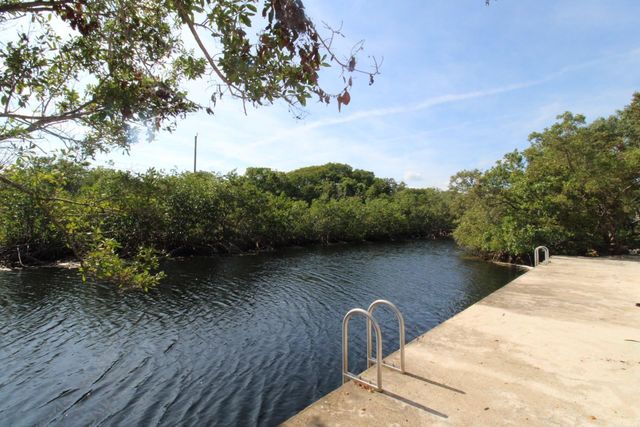 133 Valois Blvd, Key Largo, FL 33037