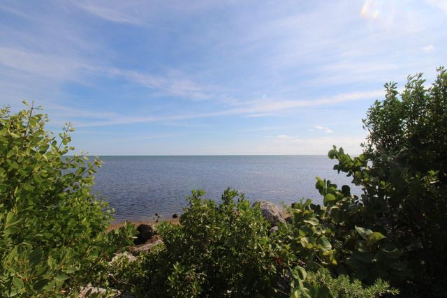 133 Valois Blvd, Key Largo, FL 33037