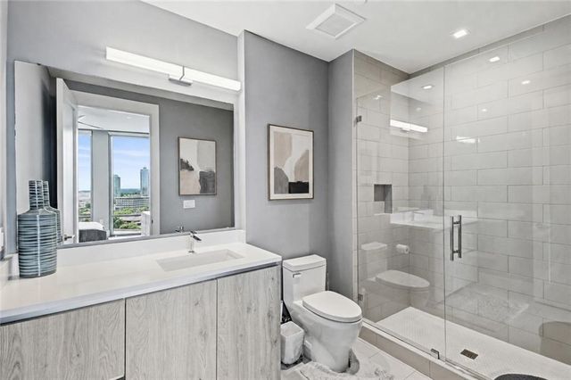 3107 Peachtree Road NE 1001, Atlanta, GA 30305