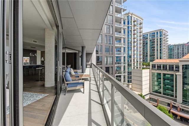 3107 Peachtree Road NE 1001, Atlanta, GA 30305