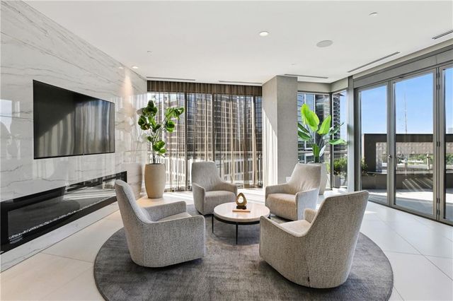 3107 Peachtree Road NE 1001, Atlanta, GA 30305