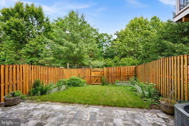 43804 LEES MILL SQ, Leesburg, VA 20176