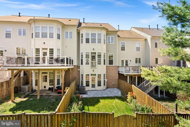 43804 LEES MILL SQ, Leesburg, VA 20176