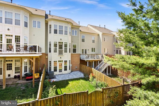 43804 LEES MILL SQ, Leesburg, VA 20176