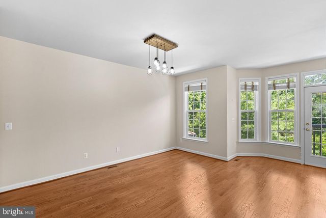 43804 LEES MILL SQ, Leesburg, VA 20176