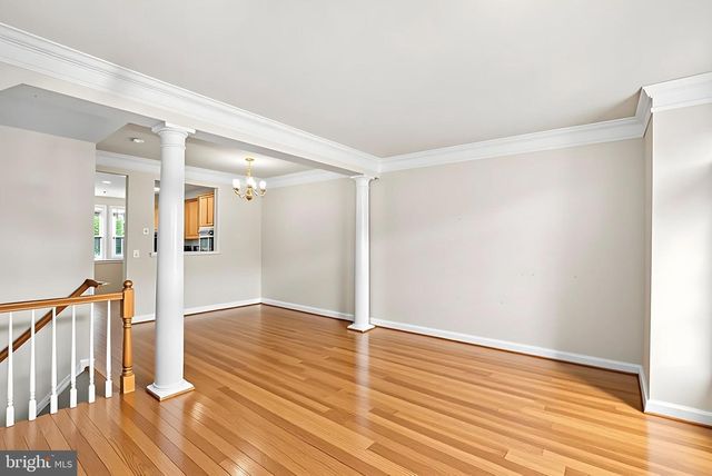 43804 LEES MILL SQ, Leesburg, VA 20176