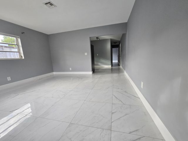 1021 SW 32nd Court 1-2, Fort Lauderdale, FL 33315