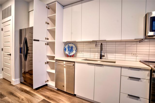 2220 Webberville RD 219, Austin, TX 78702