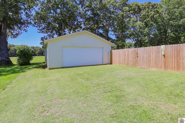 530 Oakland Circle, Paducah, KY 42003