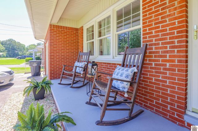 530 Oakland Circle, Paducah, KY 42003