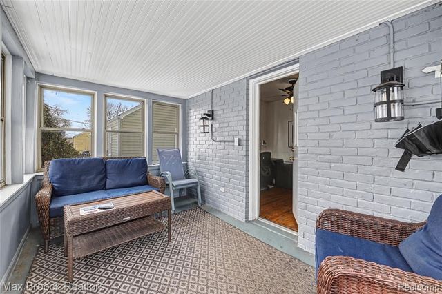 823 Mclean Avenue, Royal Oak, MI 48067