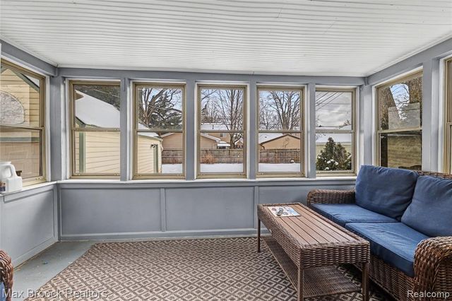 823 Mclean Avenue, Royal Oak, MI 48067