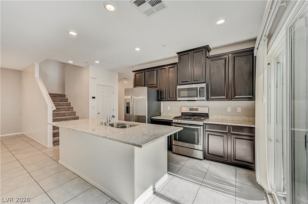 2455 Sunflower Days Avenue 1056, North Las Vegas, NV 89031 — photo 4