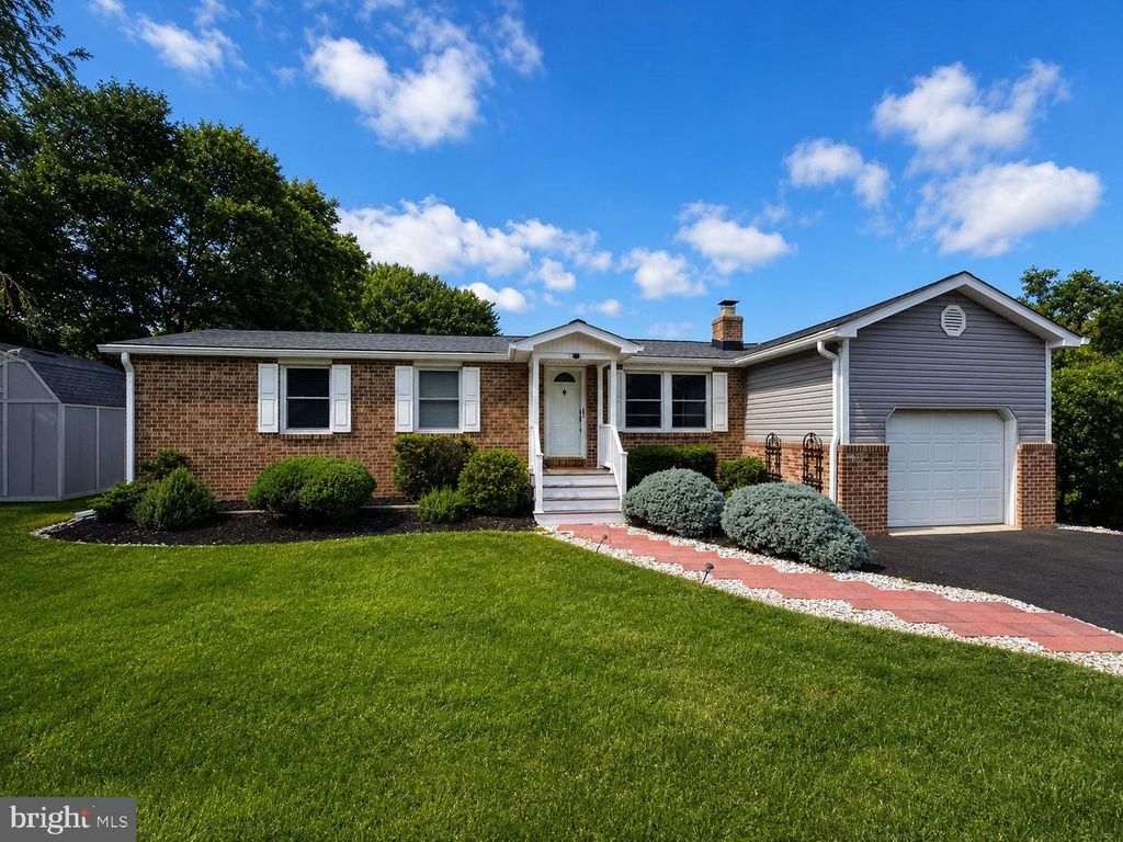 11986 ARLINGTON MILL RD, Union Bridge, MD 21791