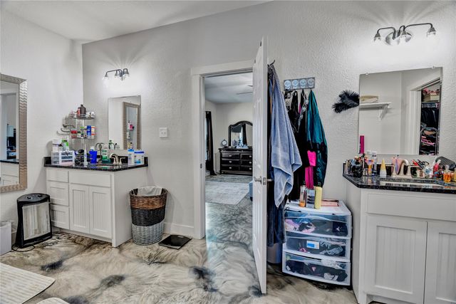 108 Dexter Lane, Poolville, TX 76487