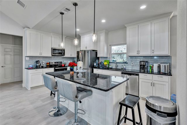 108 Dexter Lane, Poolville, TX 76487