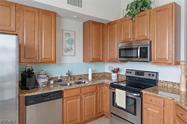 17110 Terraverde CIR 2415, Fort Myers, FL 33908