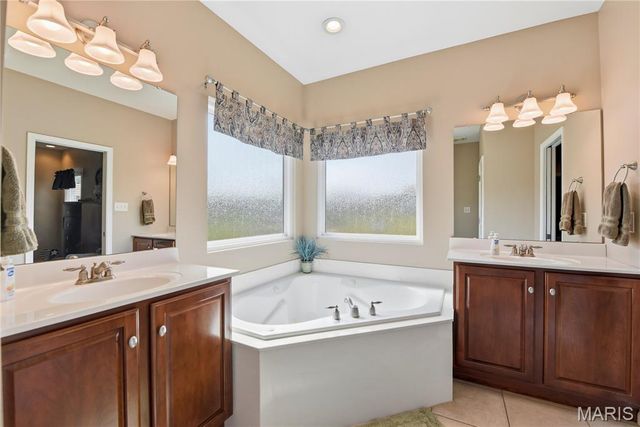 110 Cypress Meadows Drive, Wentzville, MO 63385