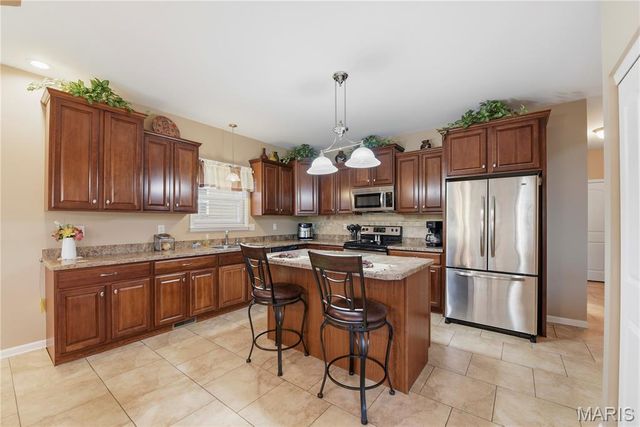 110 Cypress Meadows Drive, Wentzville, MO 63385