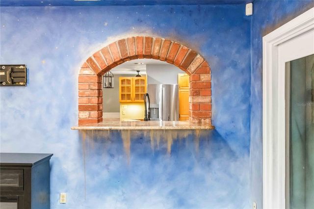 5304 ROSECREST CIRCLE, Tampa, FL 33617