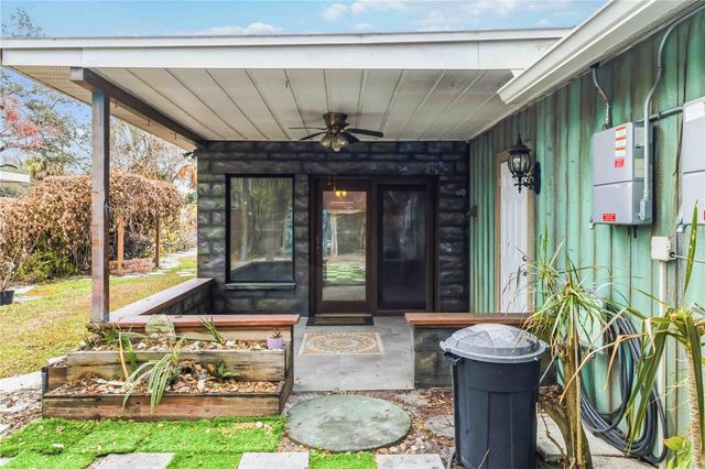 5304 ROSECREST CIRCLE, Tampa, FL 33617