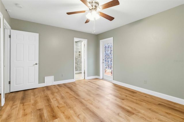 5304 ROSECREST CIRCLE, Tampa, FL 33617