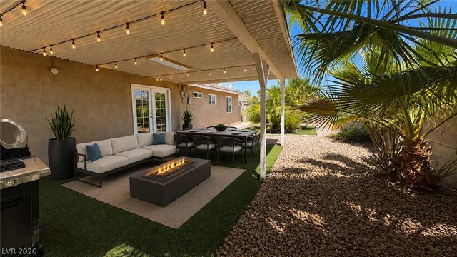 4209 El Pasada Avenue, Las Vegas, NV 89102