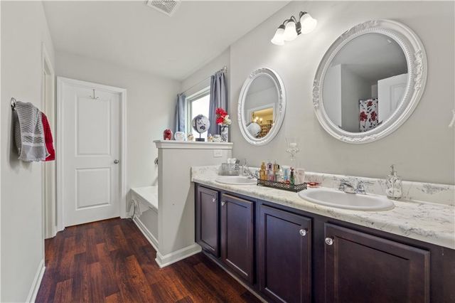 251 Magnaview Drive, Mcdonough, GA 30253