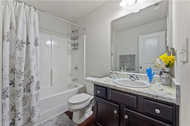 251 Magnaview Drive, Mcdonough, GA 30253