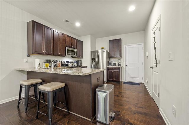 251 Magnaview Drive, Mcdonough, GA 30253