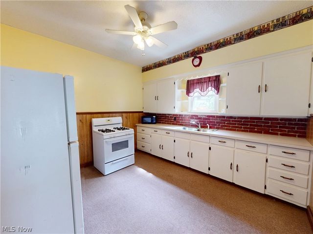 320 Ontario Street, Akron, OH 44310