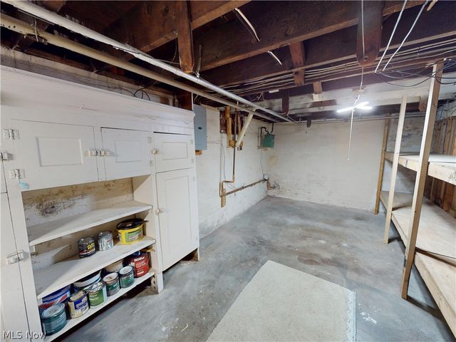 320 Ontario Street, Akron, OH 44310