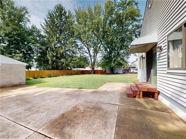 320 Ontario Street, Akron, OH 44310