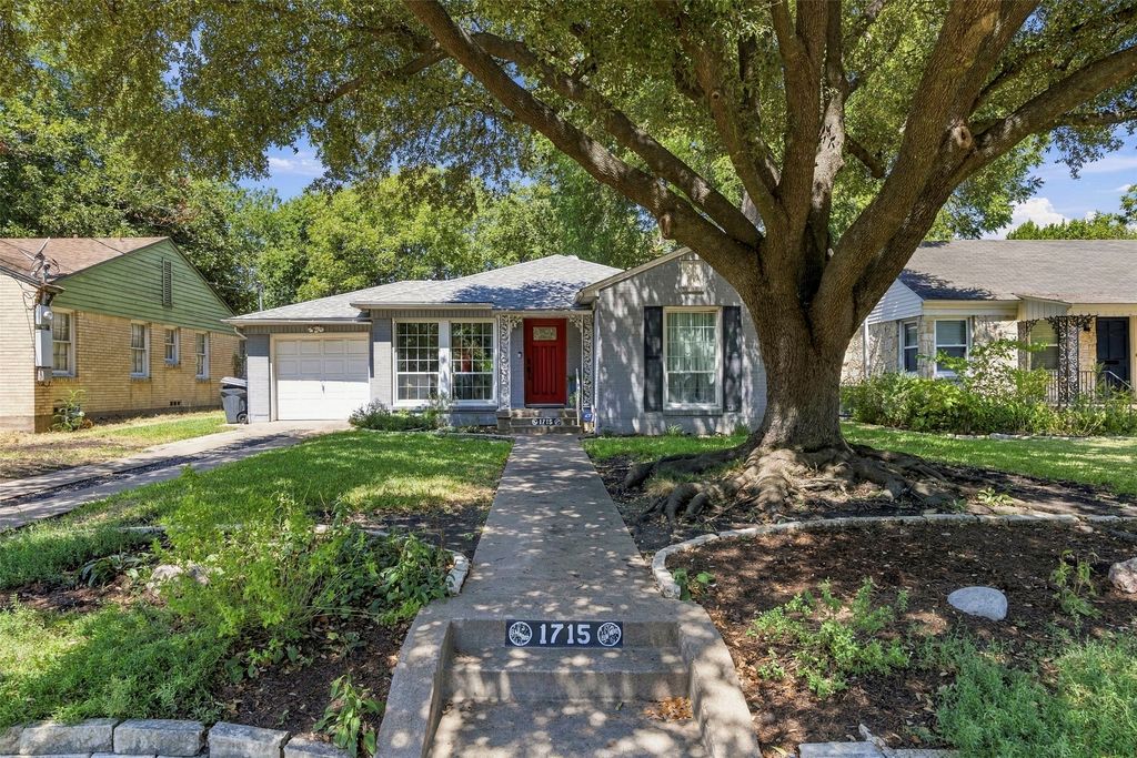 1715 Lansford Avenue, Dallas, TX 75224 — exterior