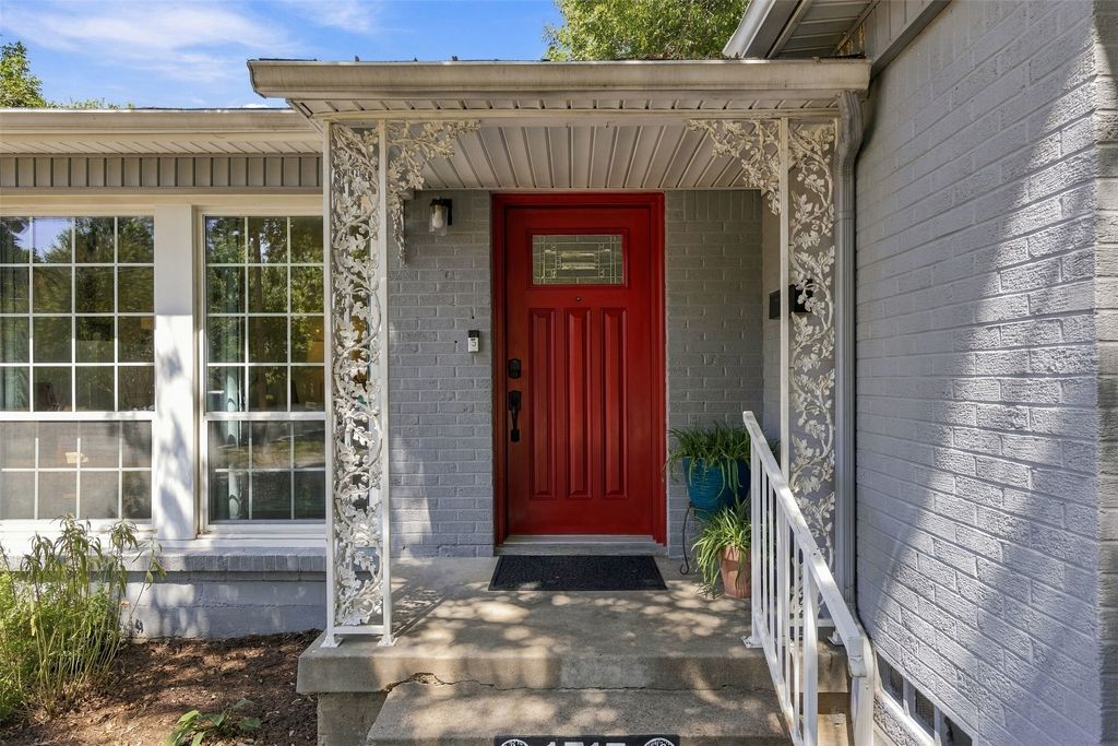 1715 Lansford Avenue, Dallas, TX 75224 — photo 2