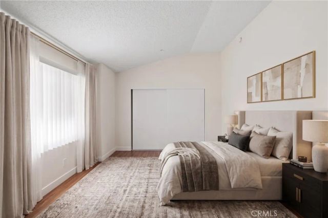 8800 Burnet Avenue 7, North Hills, CA 91343