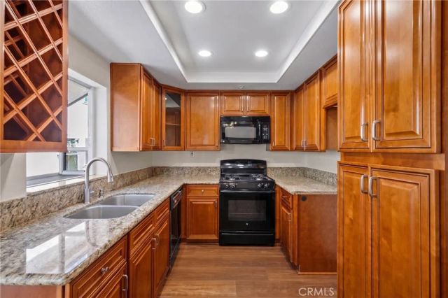 8800 Burnet Avenue 7, North Hills, CA 91343