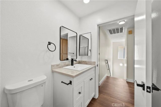 8800 Burnet Avenue 7, North Hills, CA 91343