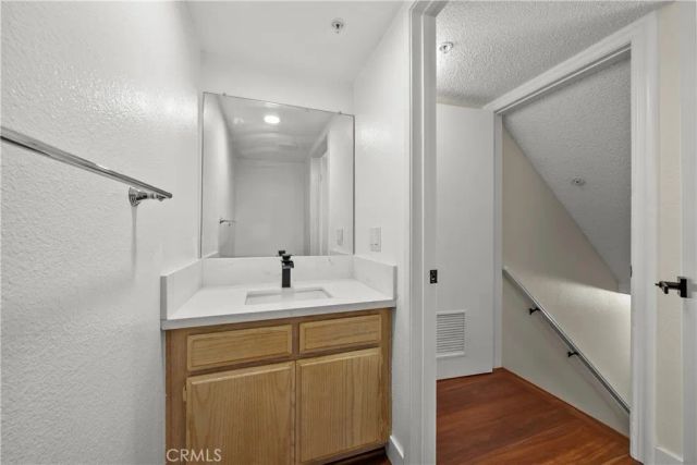 8800 Burnet Avenue 7, North Hills, CA 91343