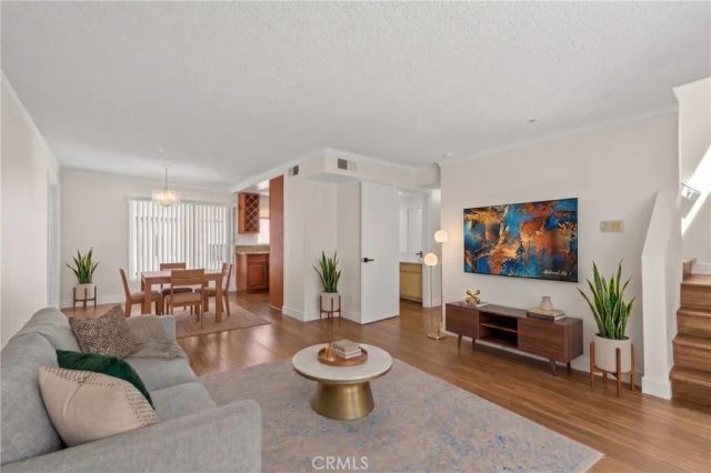 8800 Burnet Avenue 7, North Hills, CA 91343