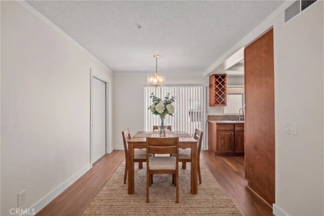 8800 Burnet Avenue 7, North Hills, CA 91343