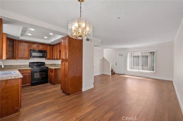 8800 Burnet Avenue 7, North Hills, CA 91343