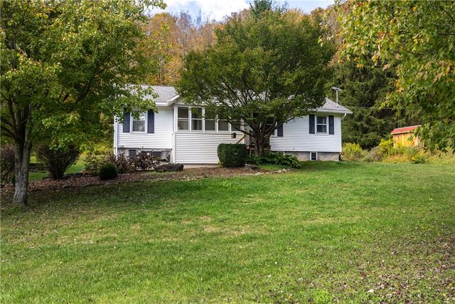 10671 Sagetown Road, Caton, NY 14858