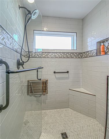 146 Nichols Circle, Yellville, AR 72687