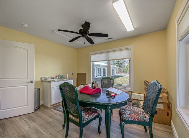 146 Nichols Circle, Yellville, AR 72687