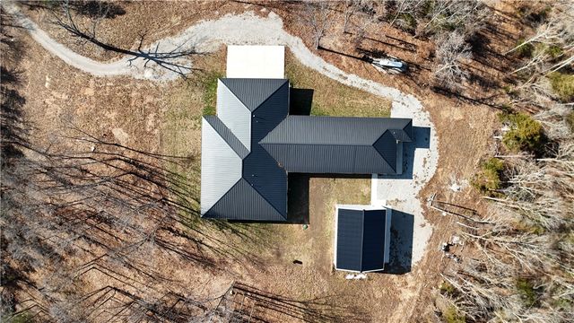 146 Nichols Circle, Yellville, AR 72687