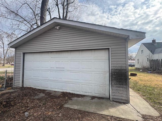 3017 Richfield Road, Flint, MI 48506